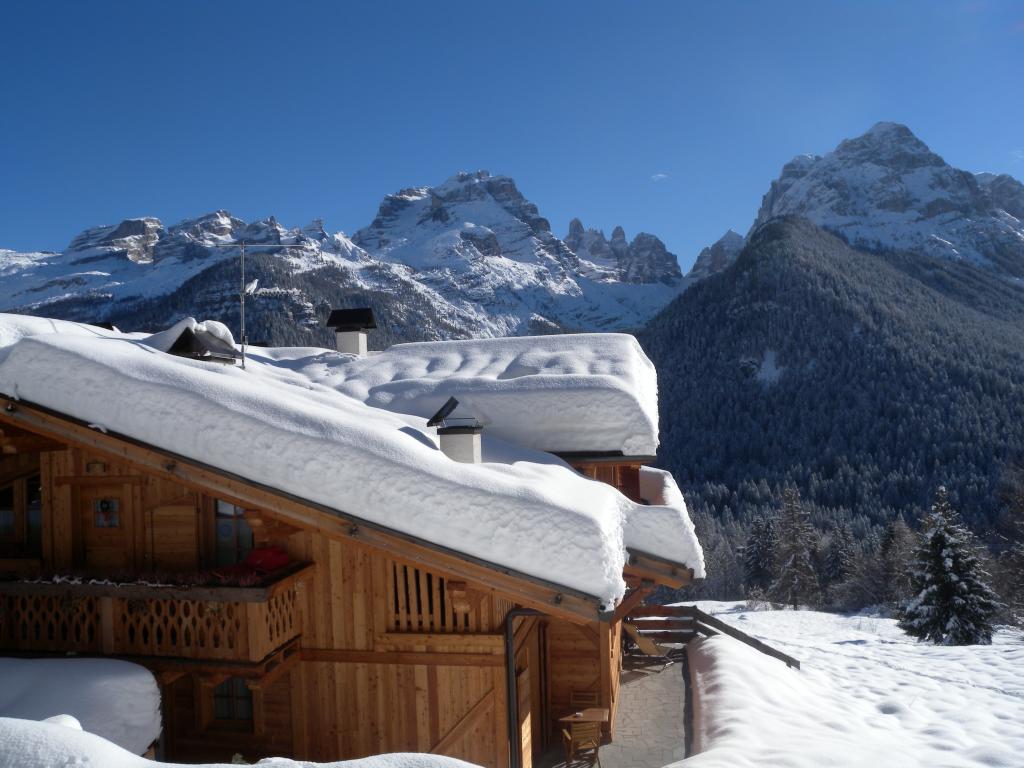 Would you like a Free Ski week for 2 in Madonna di Campiglio?